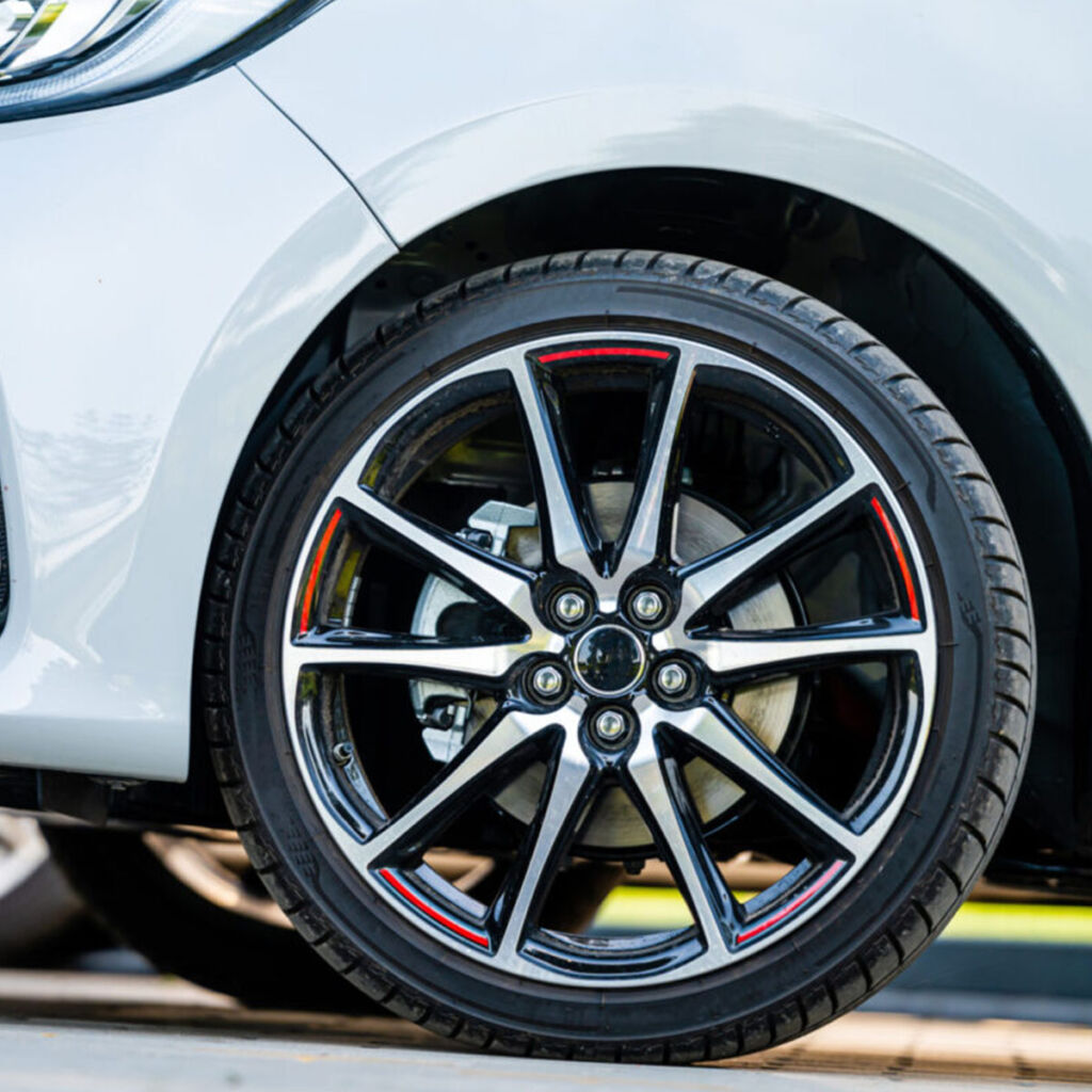 wheel_alignmet_tires_shop